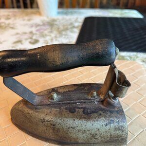 Vintage Western Electric Electric Iron No1 525 Watts